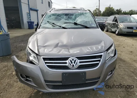 2011 Volkswagen Tiguan S from USA, damaged, VIN WVGBV7AX0BW516062